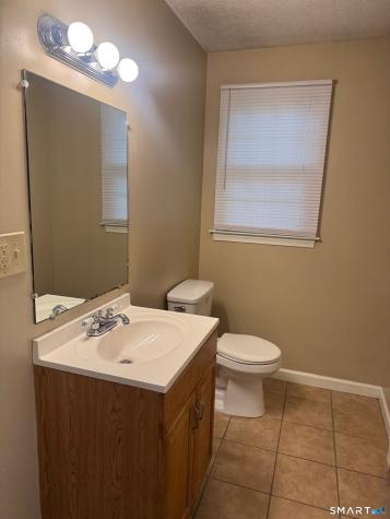 19 Goodwin Street Manchester CT 06040