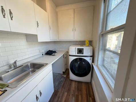 867 Elm Street New Haven CT 06511