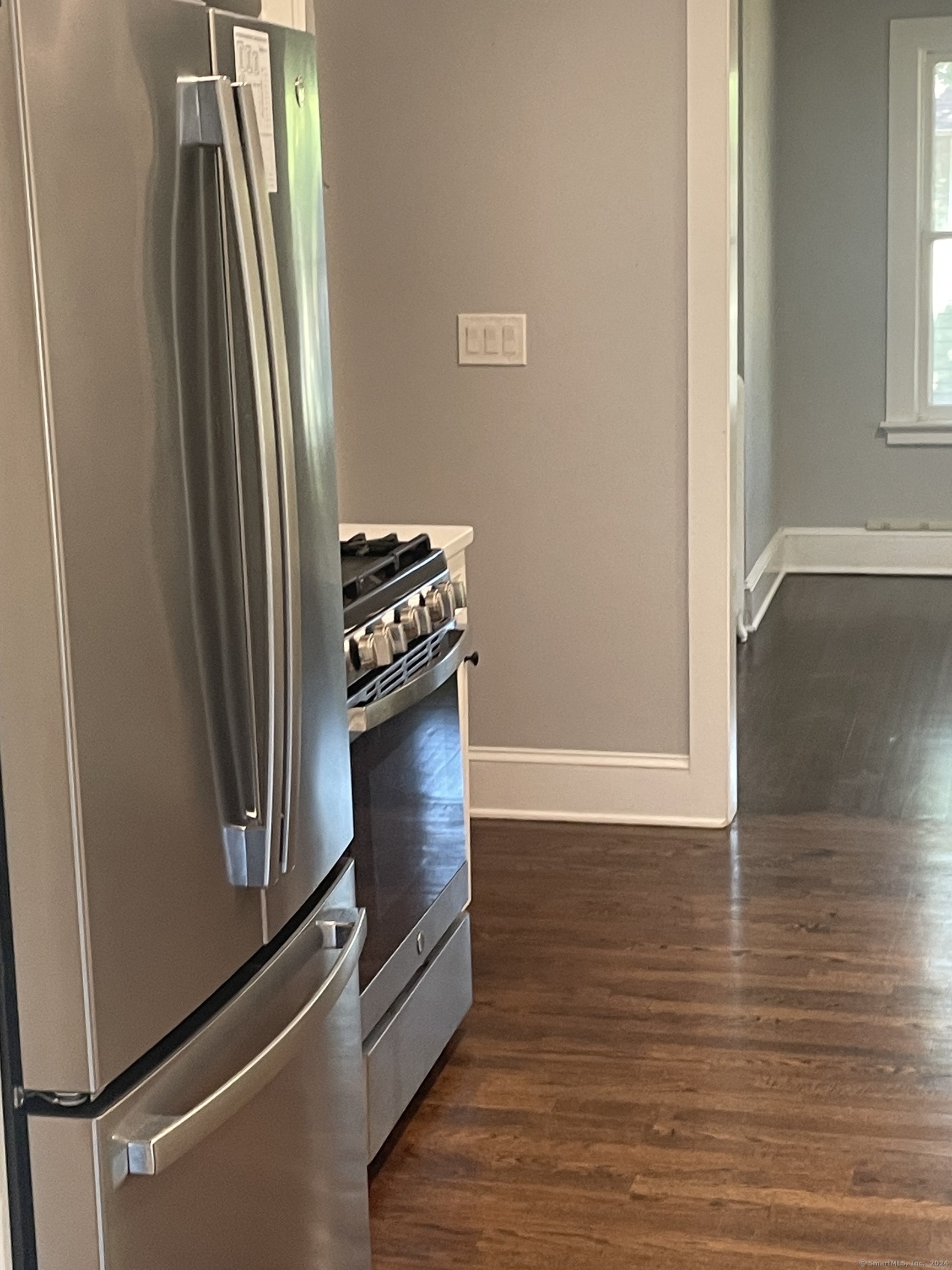880 South Quaker Lane West Hartford CT 06110