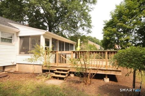 48 Meadow Farms Road West Hartford CT 06107