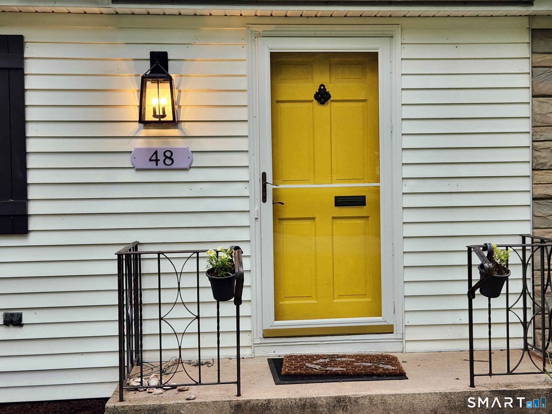 48 Meadow Farms Road West Hartford CT 06107