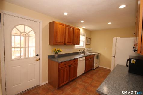 48 Meadow Farms Road West Hartford CT 06107