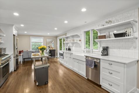 110 Weaver Street Greenwich CT 06831