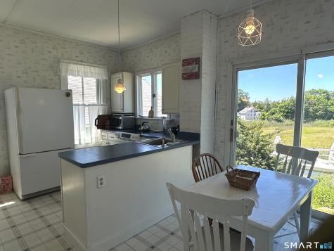 18 Prospect Hill Road Branford CT 06405