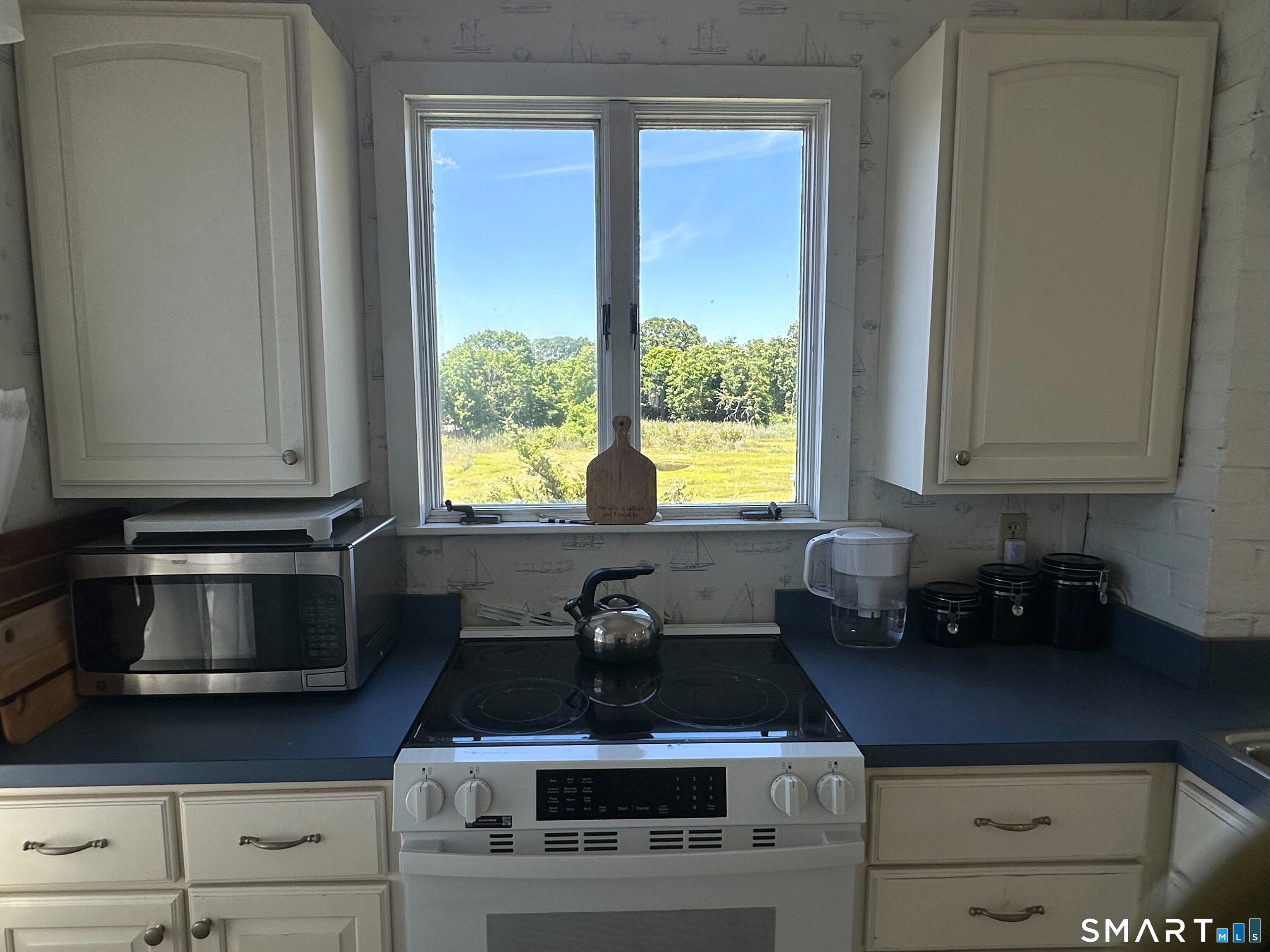 18 Prospect Hill Road Branford CT 06405