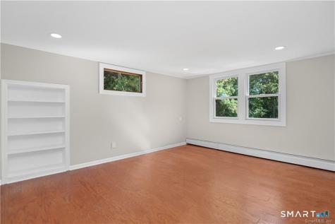 40 Rolling Ridge Road Orange CT 06477