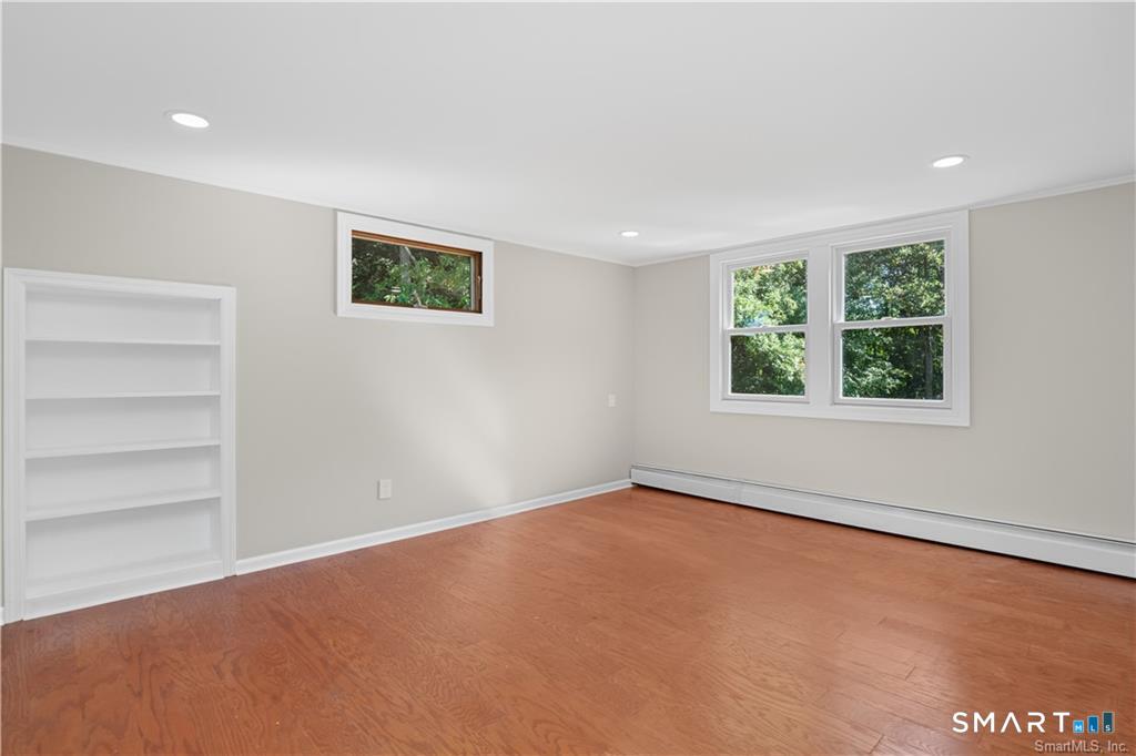 40 Rolling Ridge Road Orange CT 06477