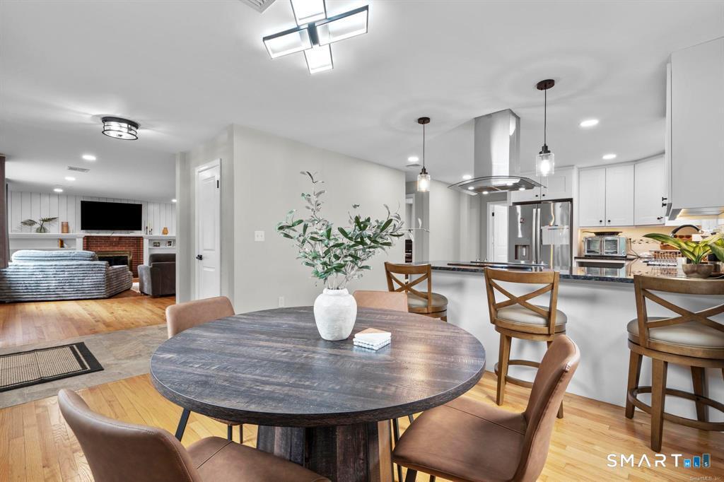 40 Rolling Ridge Road Orange CT 06477