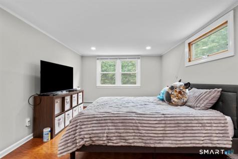 40 Rolling Ridge Road Orange CT 06477