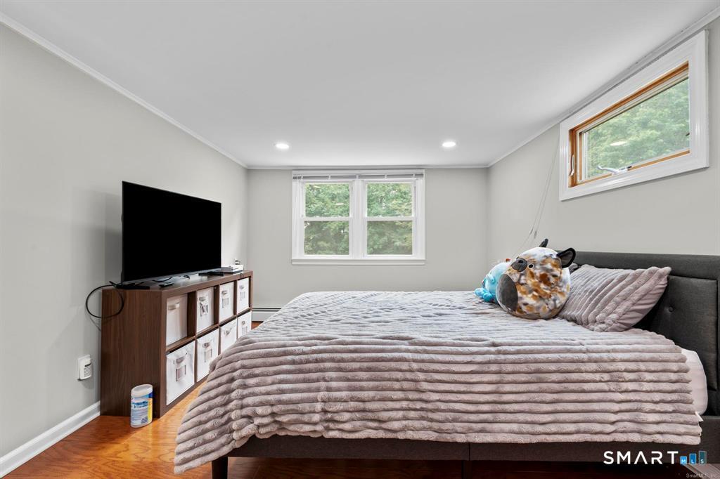 40 Rolling Ridge Road Orange CT 06477