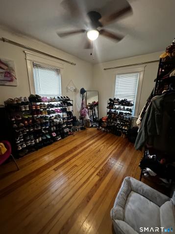27 East Nineth Street Derby CT 06418