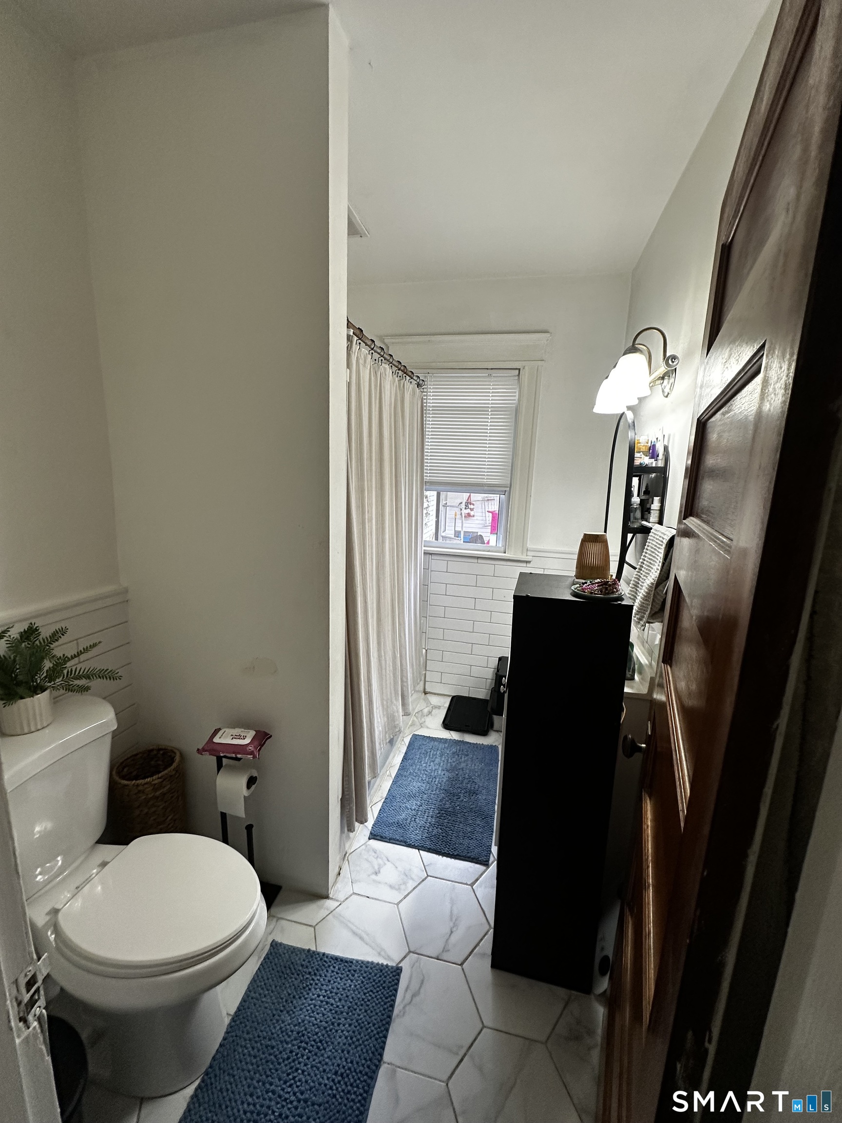 27 East Nineth Street Derby CT 06418