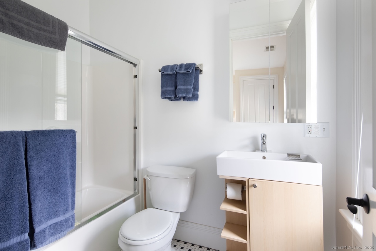 31 Sharon Road Salisbury CT 06039