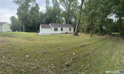 28 Entrance Road Milford CT 06460