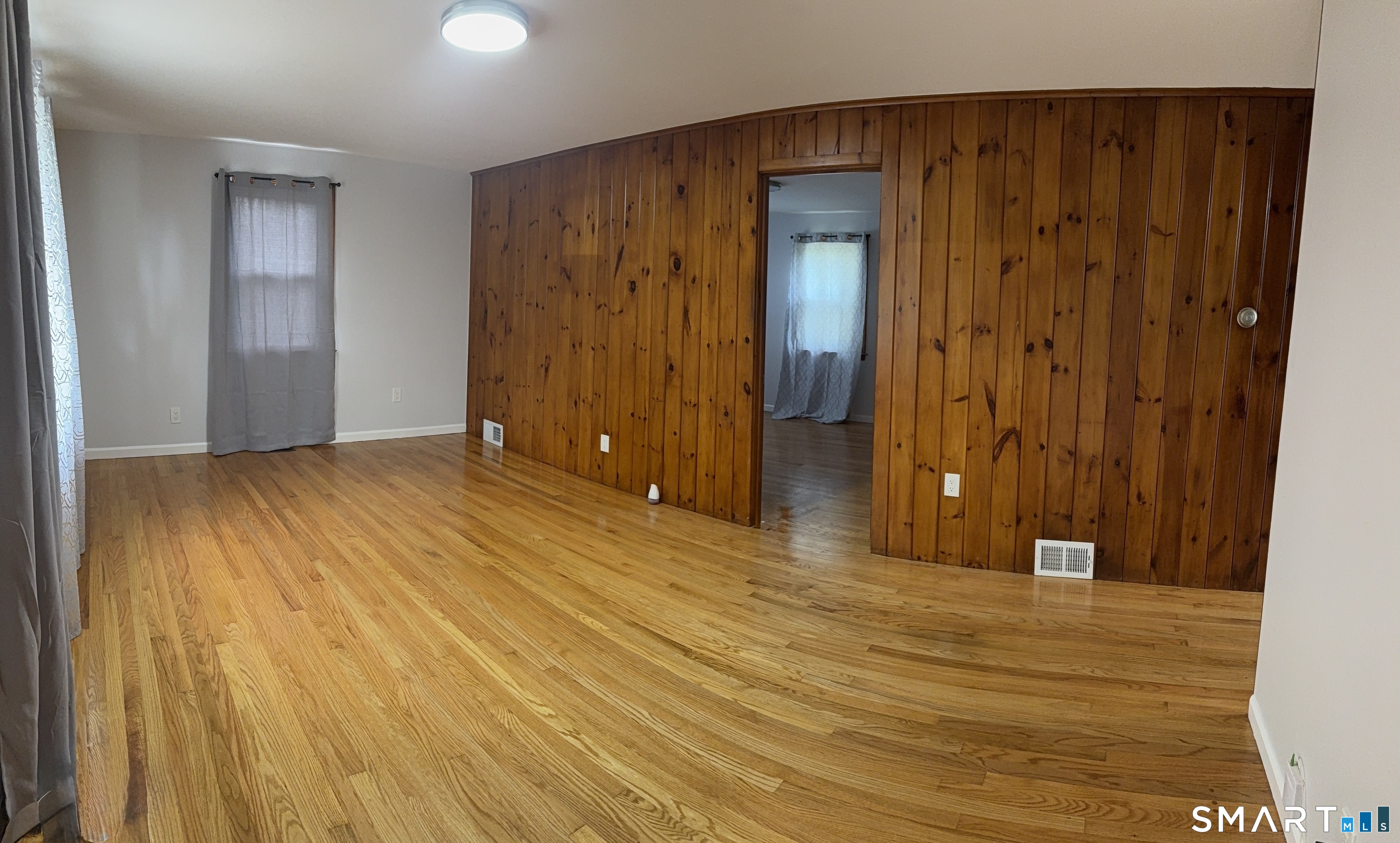 28 Entrance Road Milford CT 06460