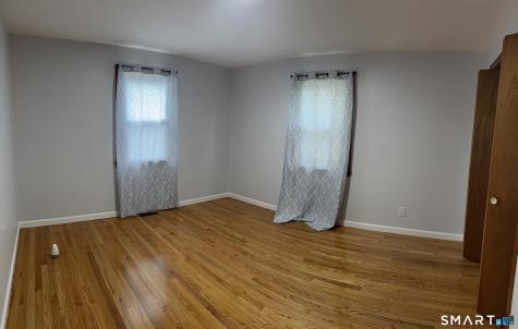 28 Entrance Road Milford CT 06460