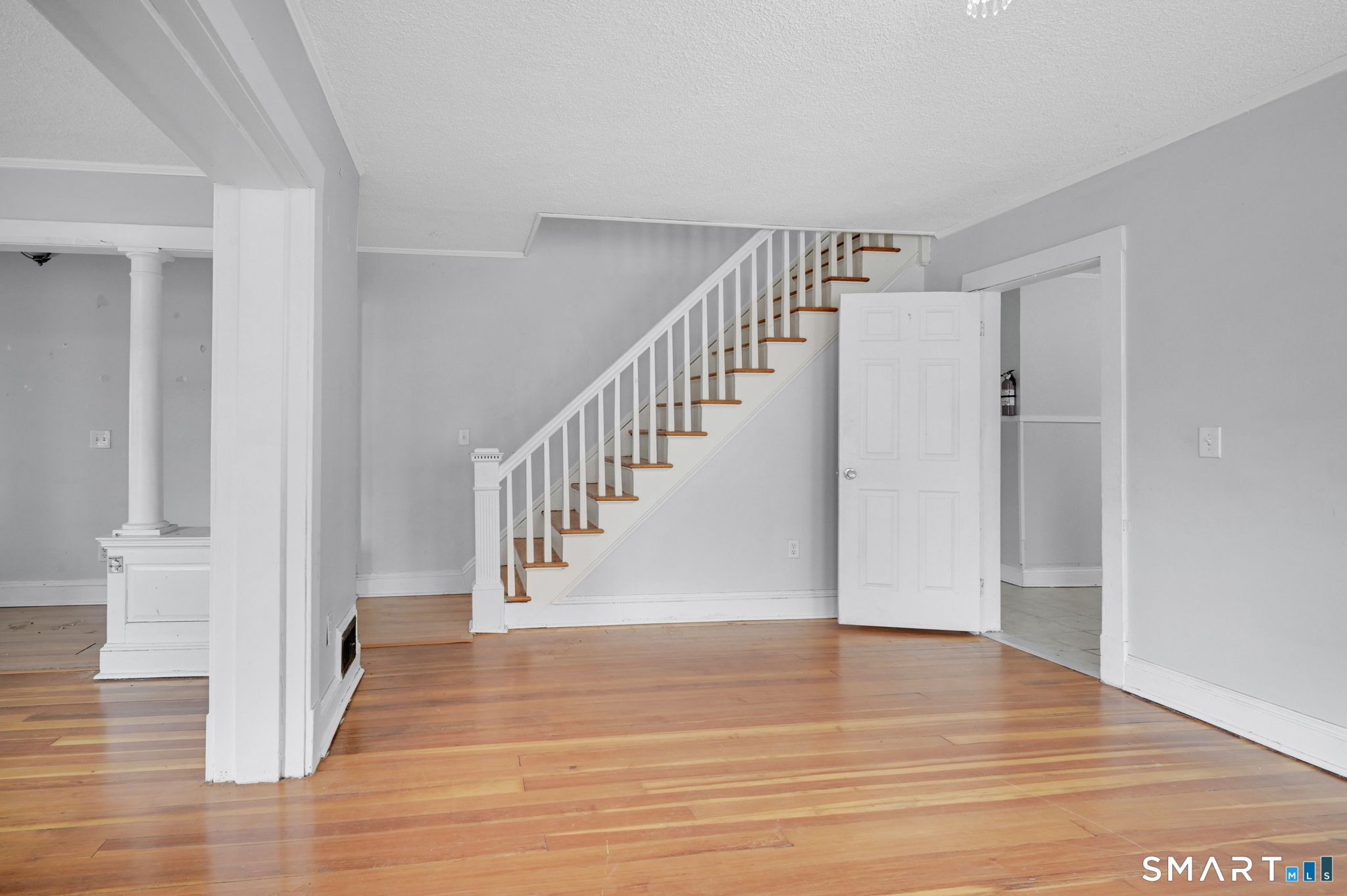 42 Hartford Avenue Enfield CT 06082