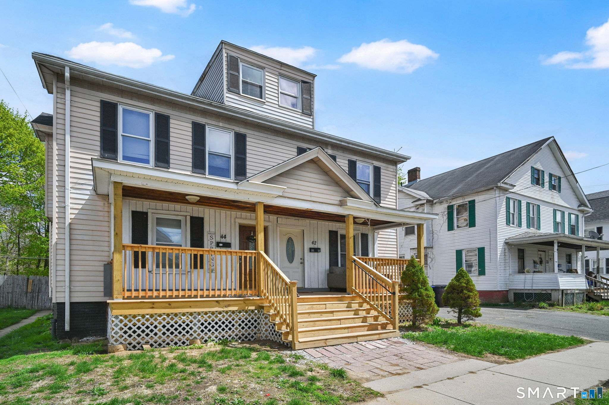 42 Hartford Avenue Enfield CT 06082