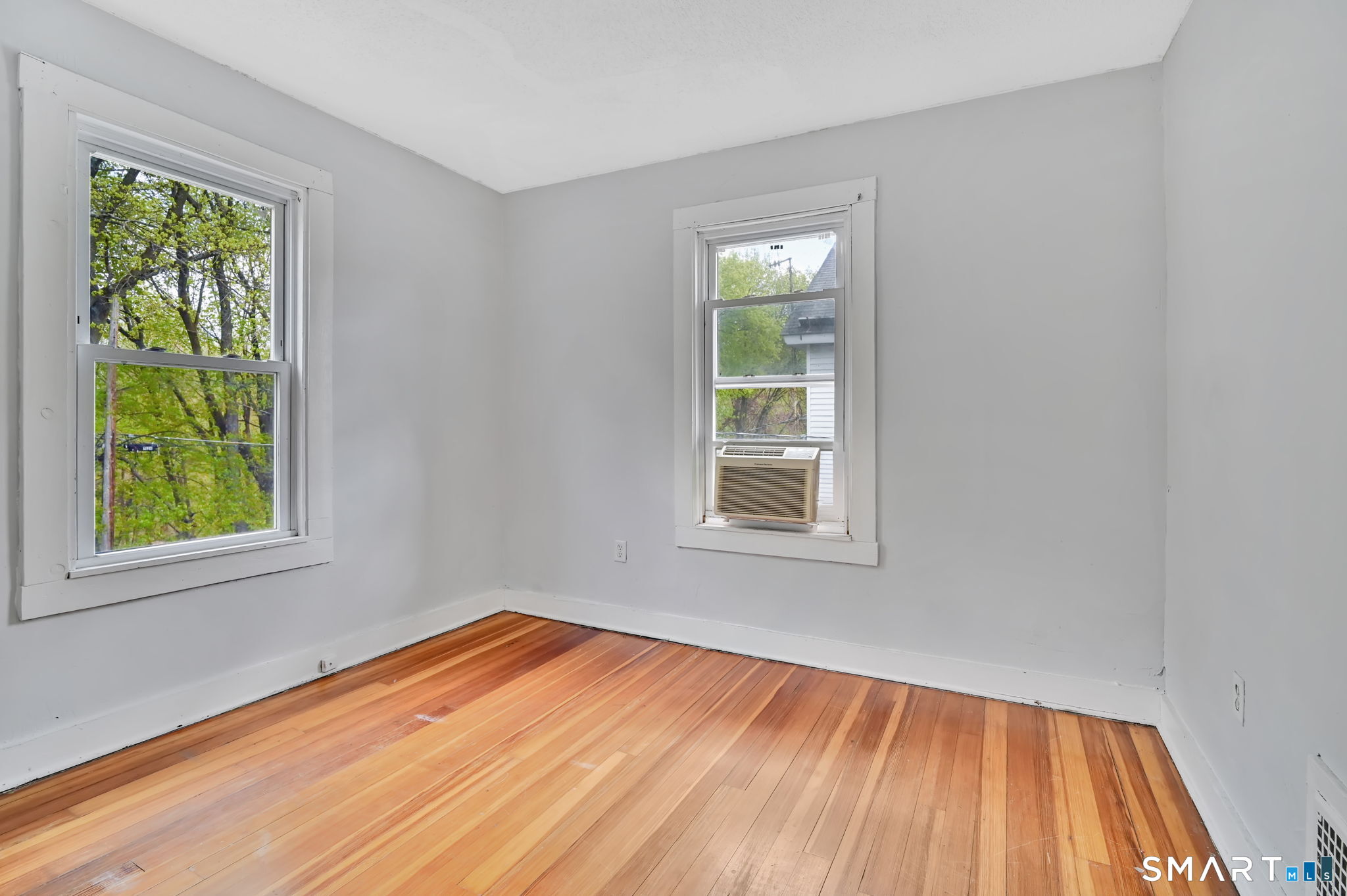 42 Hartford Avenue Enfield CT 06082