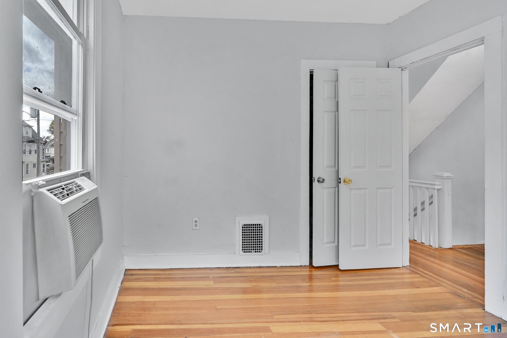 42 Hartford Avenue Enfield CT 06082