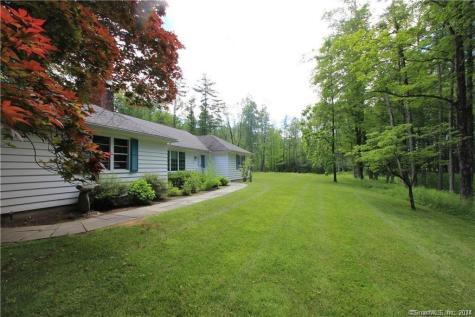 3 Lilac Lane Sharon CT 06069