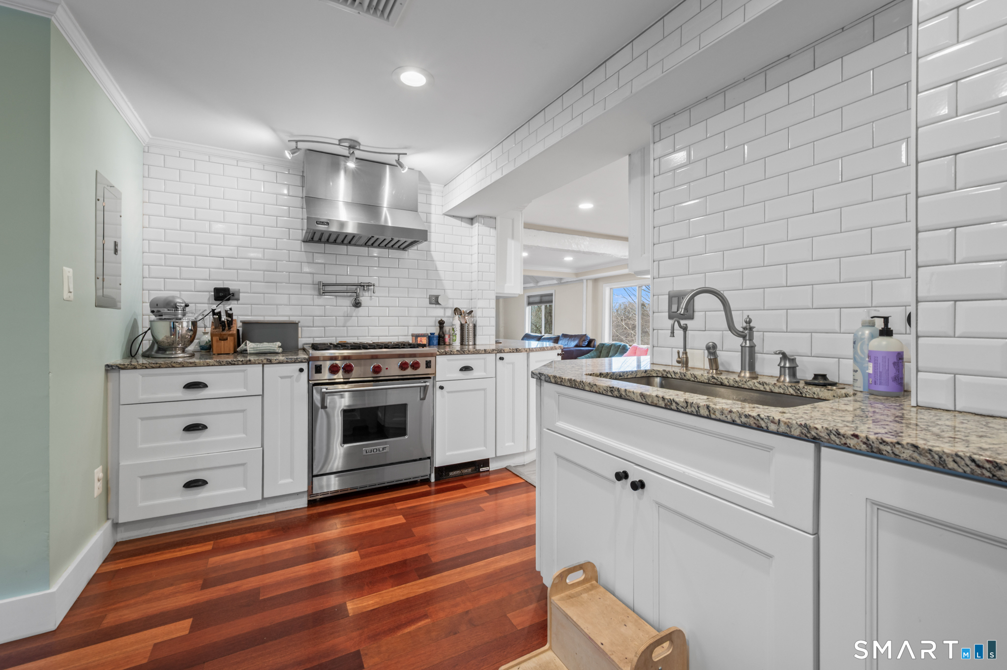 297 South Road Farmington CT 06032