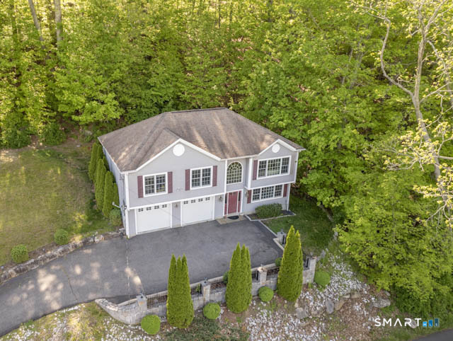 70 Kellogg Street Brookfield CT 06804