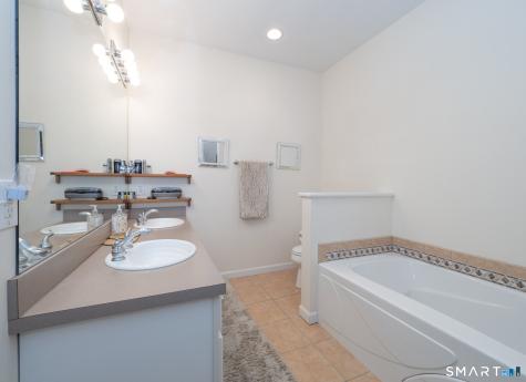70 Kellogg Street Brookfield CT 06804