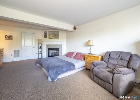 70 Kellogg Street Brookfield CT 06804