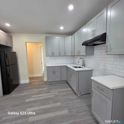 82 Bunker Hill Avenue Waterbury CT 06708