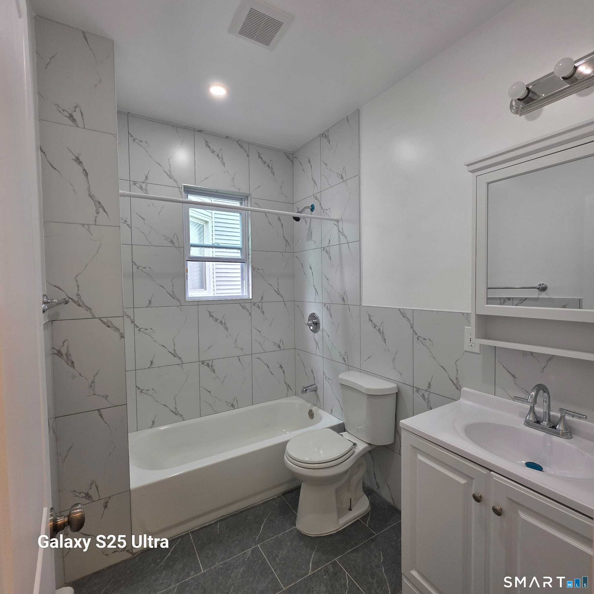 82 Bunker Hill Avenue Waterbury CT 06708
