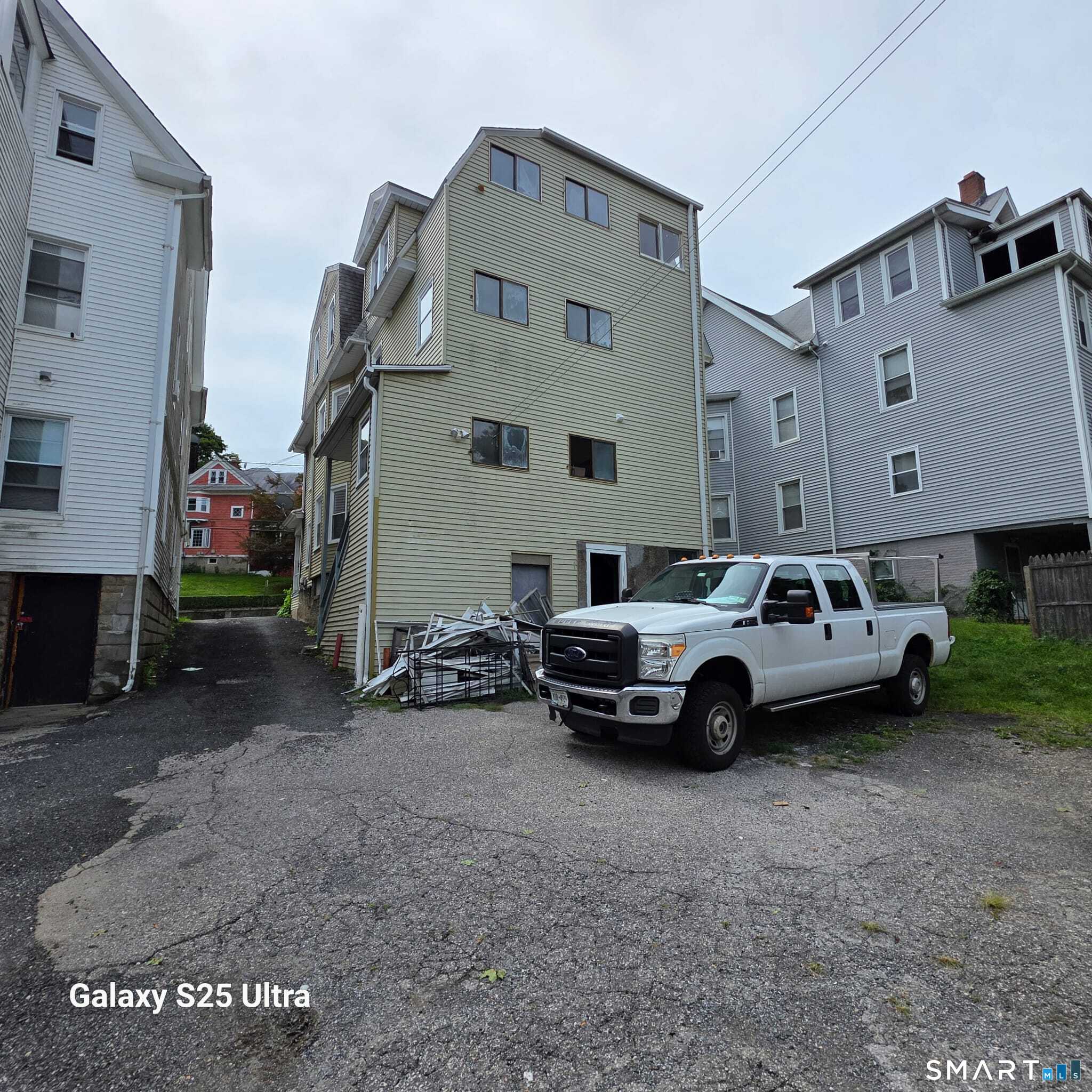 82 Bunker Hill Avenue Waterbury CT 06708