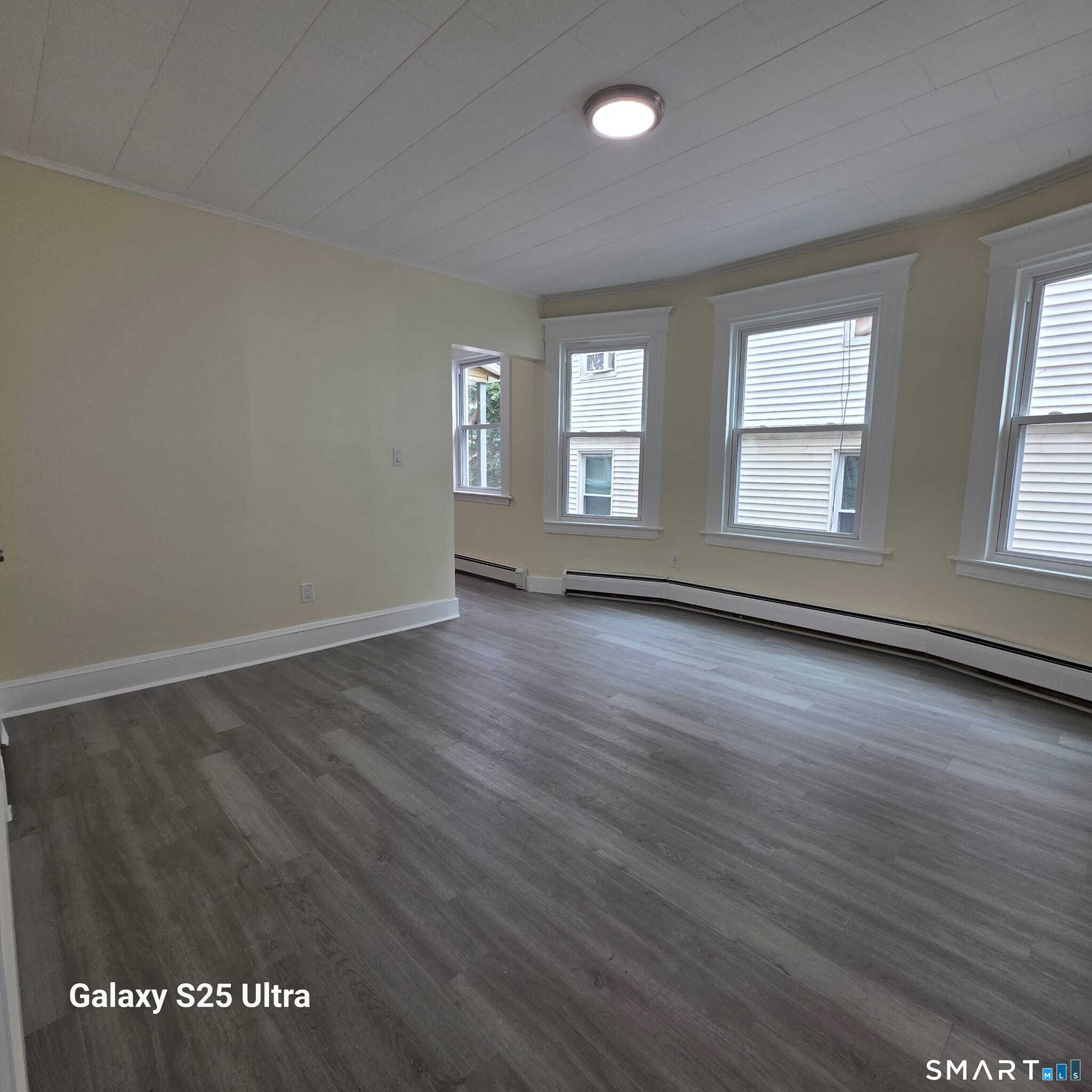 82 Bunker Hill Avenue Waterbury CT 06708