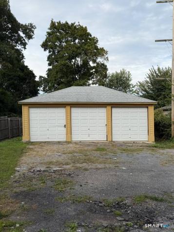 82 Bunker Hill Avenue Waterbury CT 06708