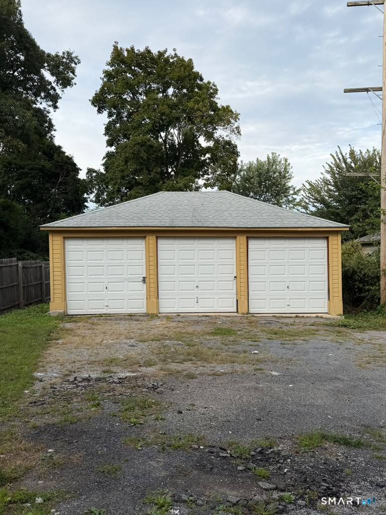 82 Bunker Hill Avenue Waterbury CT 06708
