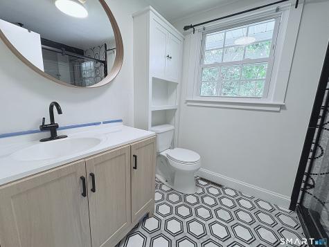 43 Meadowbrook Road Danbury CT 06811