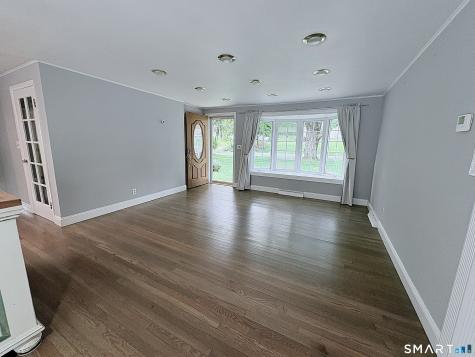 43 Meadowbrook Road Danbury CT 06811