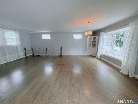 43 Meadowbrook Road Danbury CT 06811