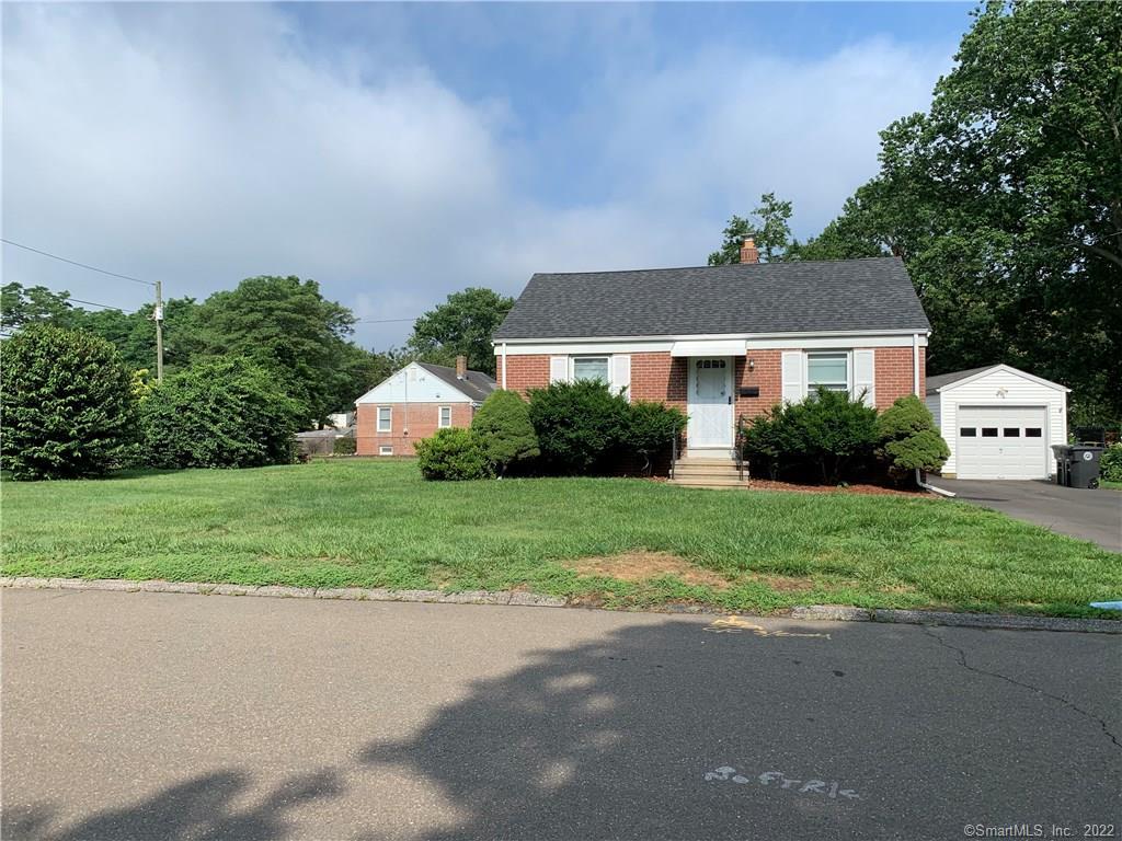 6 Robbins Court Milford CT 06461