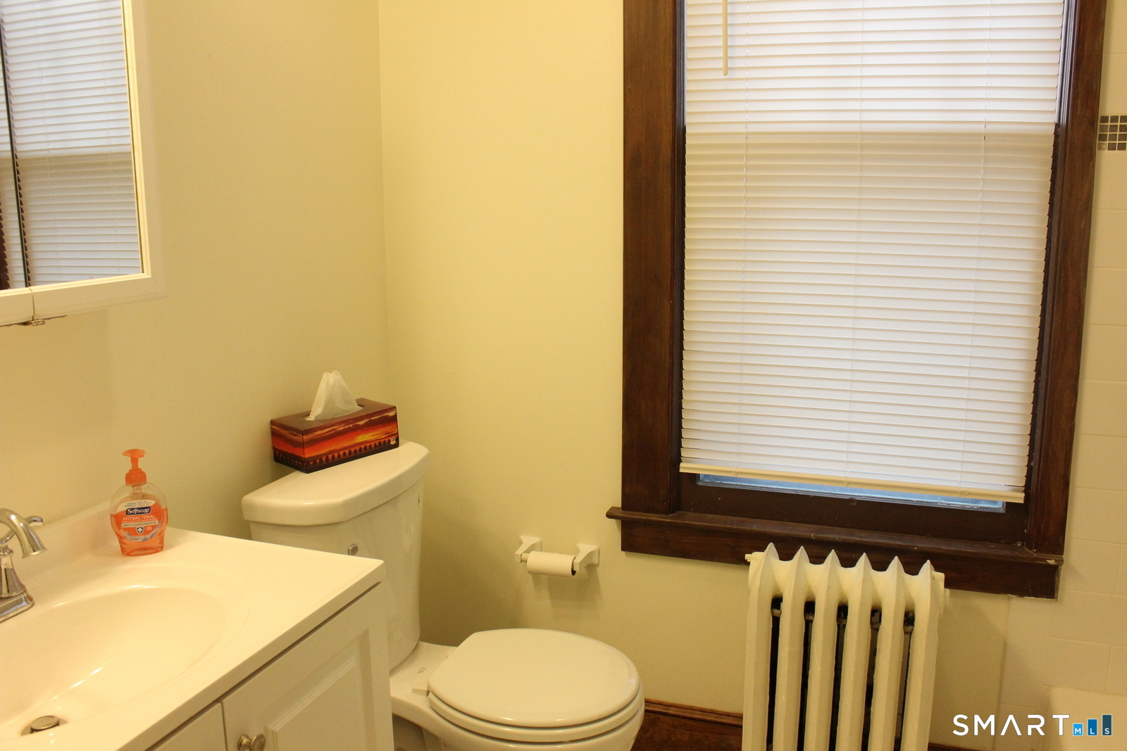 16 Woodland Street New Haven CT 06511