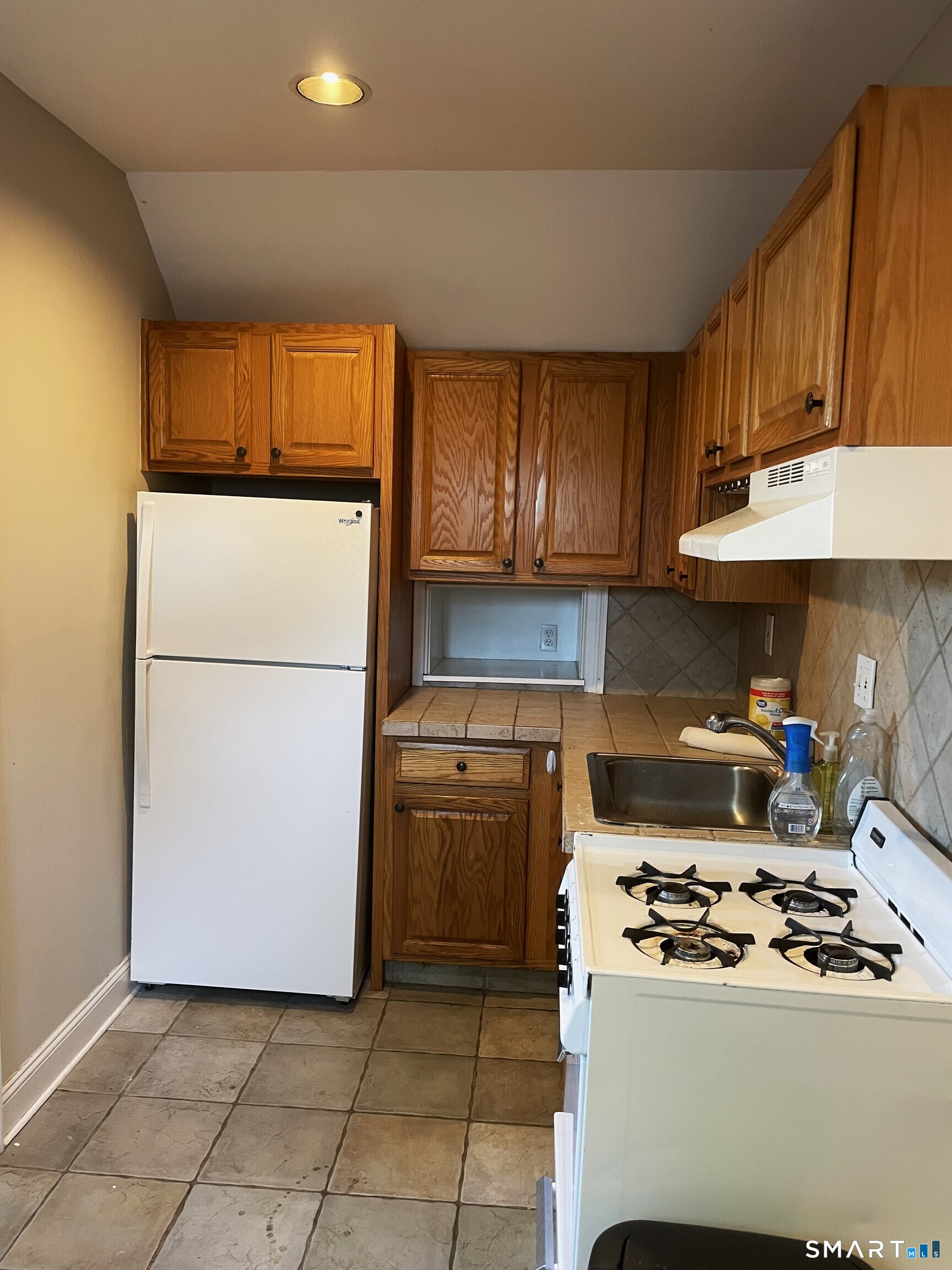 251 Whiting Lane West Hartford CT 06113