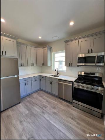 37 Woodland Street New Haven CT 06511