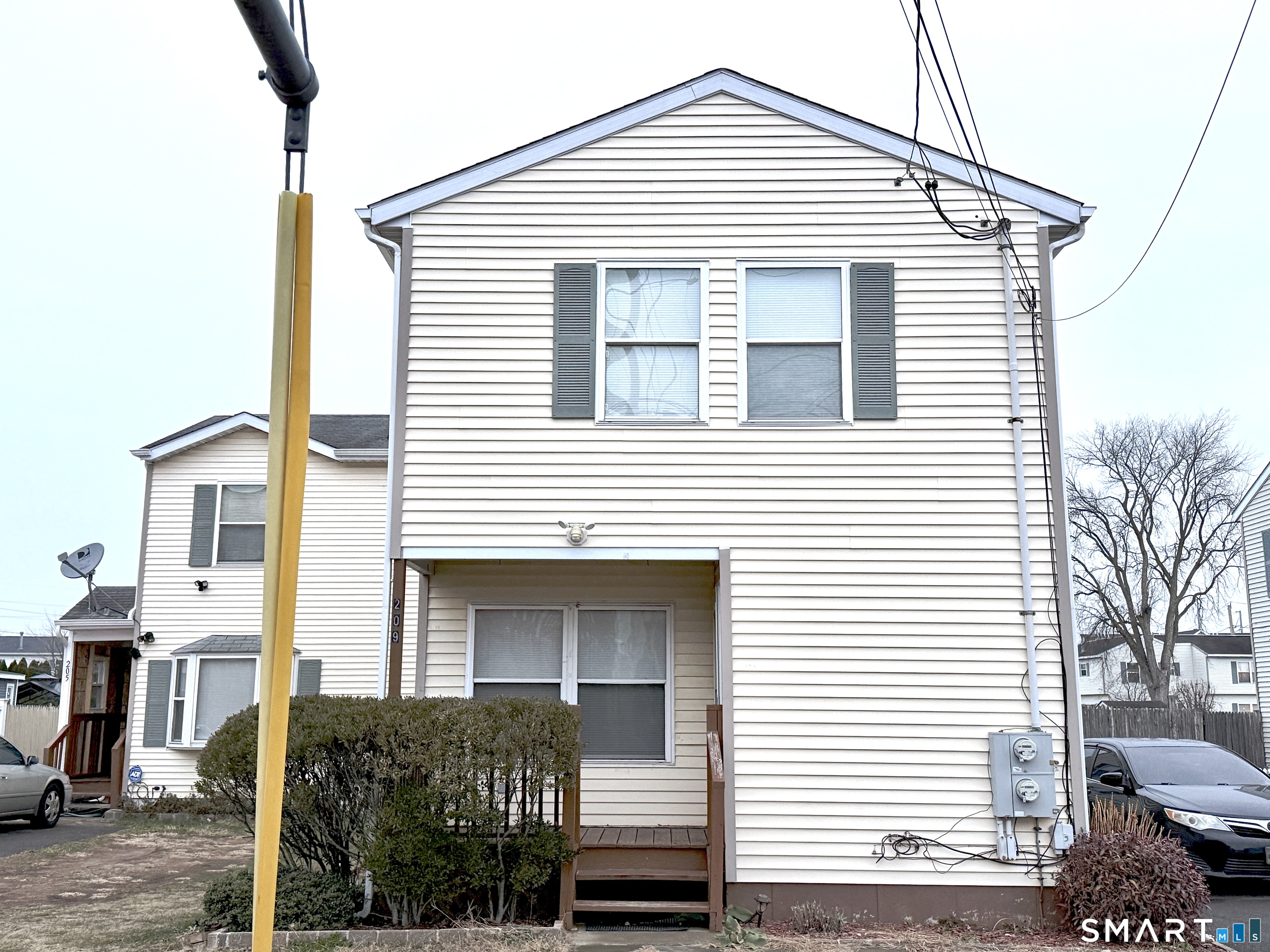 209 Hamilton Street Bridgeport CT 06608