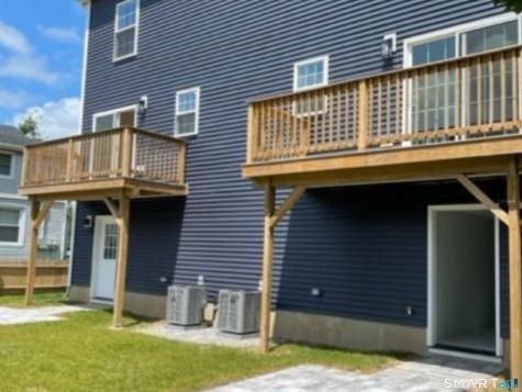 1686 Litchfield Turnpike Woodbridge CT 06525