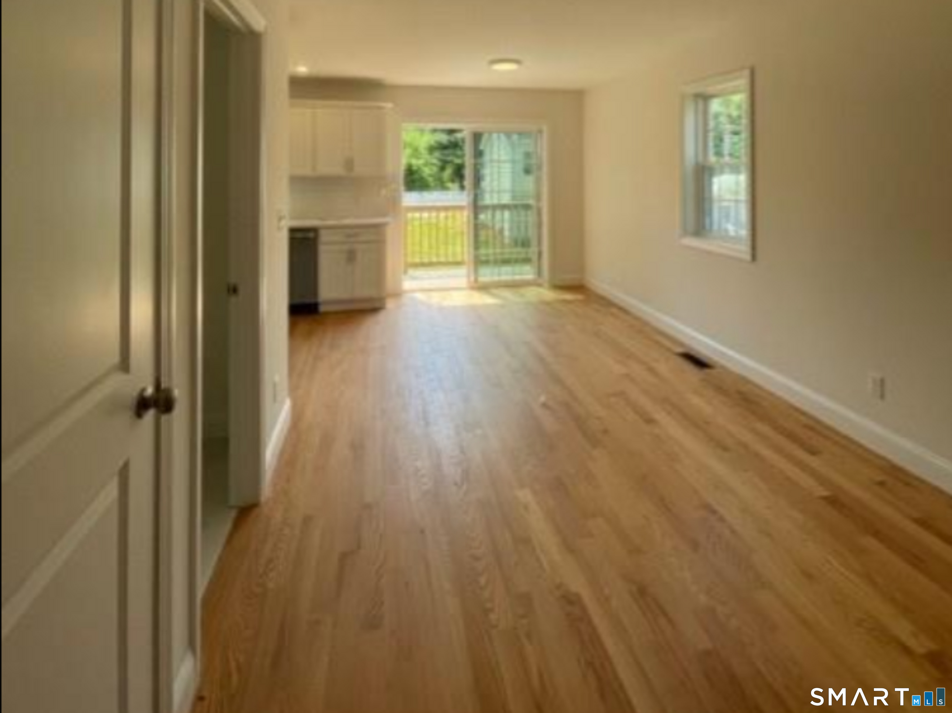 1686 Litchfield Turnpike Woodbridge CT 06525