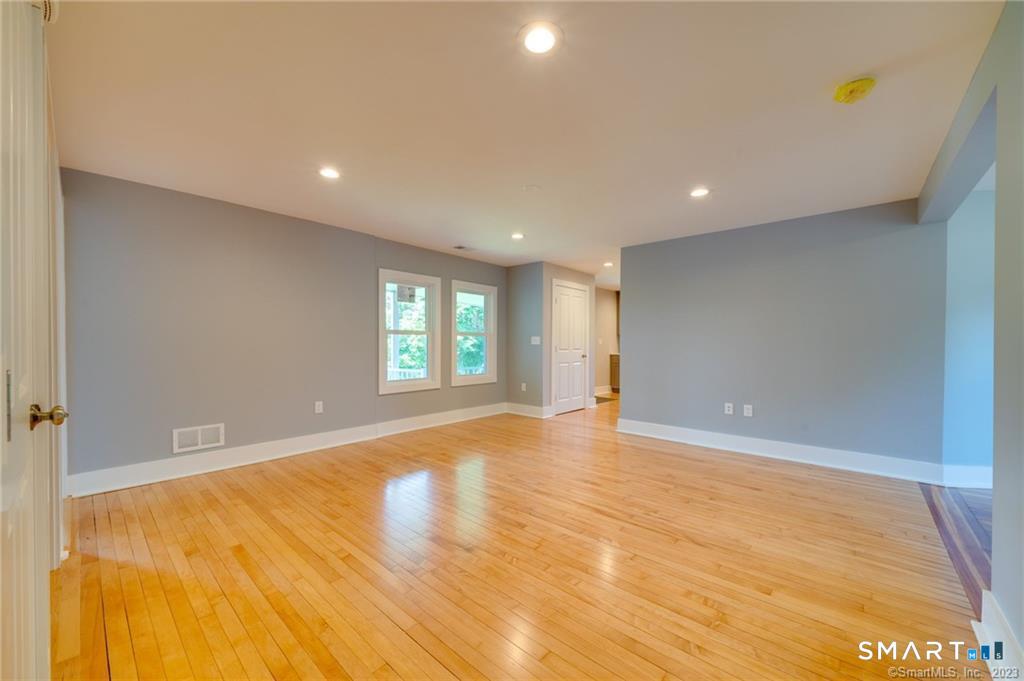 157 River Road Willington CT 06279