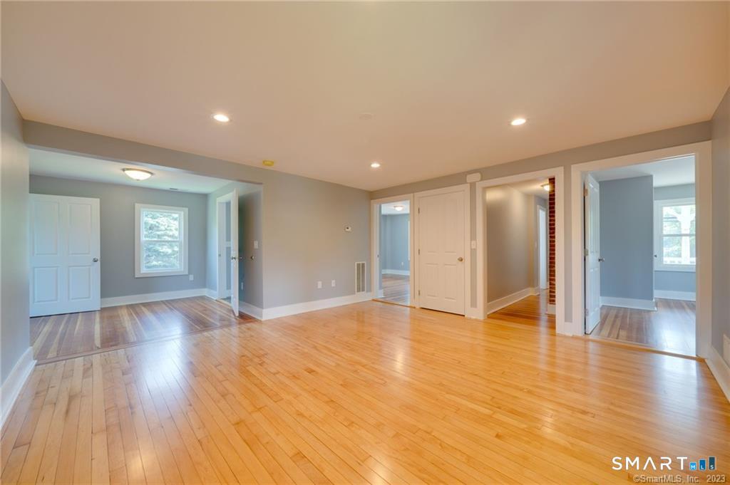 157 River Road Willington CT 06279