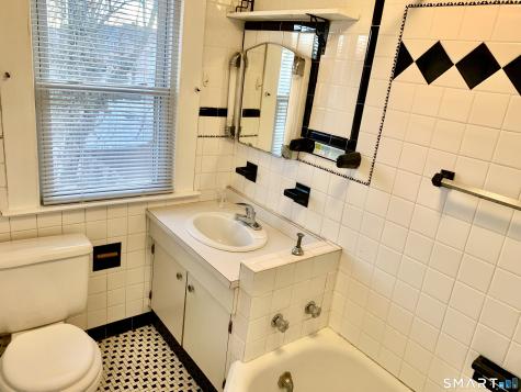 52 Goffe Terrace New Haven CT 06511