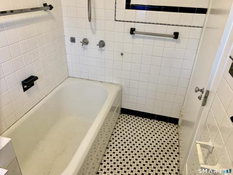52 Goffe Terrace New Haven CT 06511