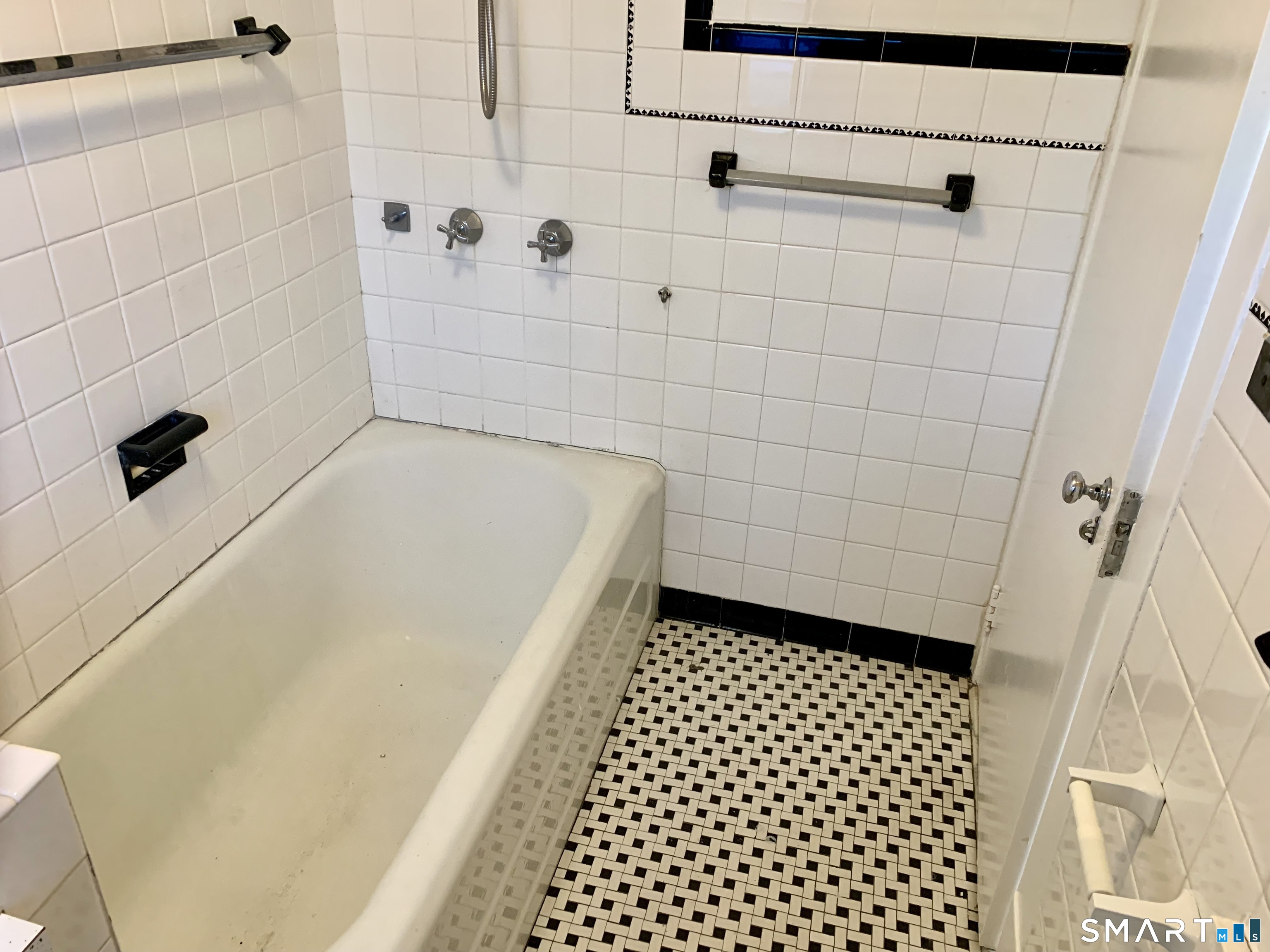 52 Goffe Terrace New Haven CT 06511